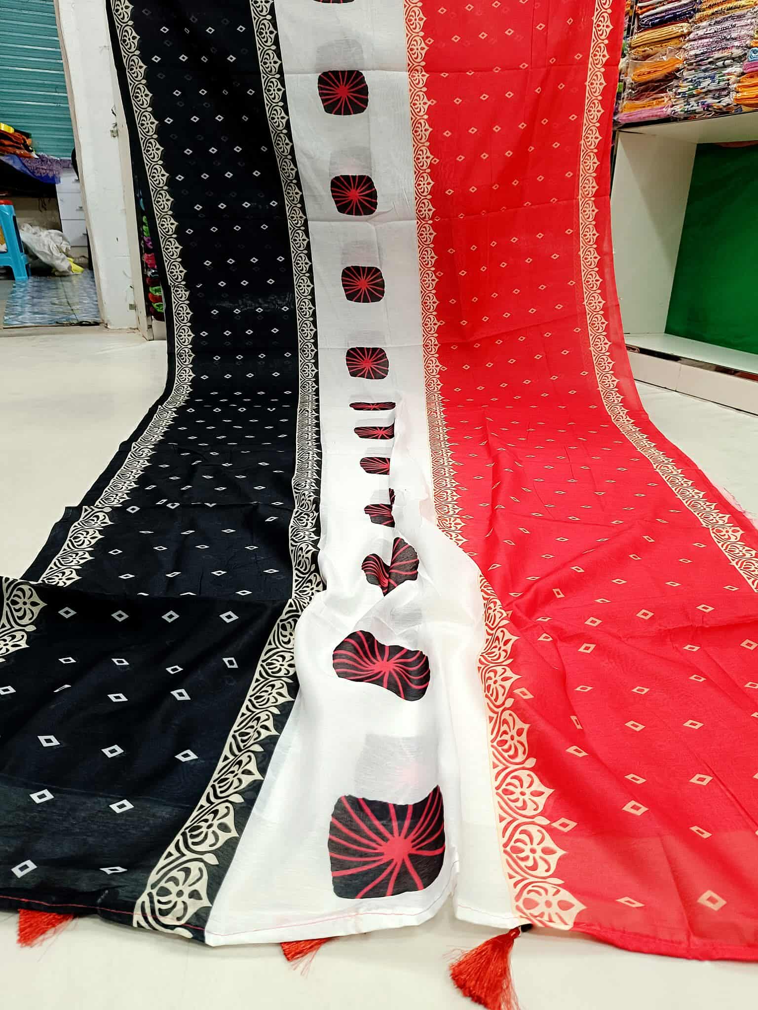 Exclusive Digital print saree code 558